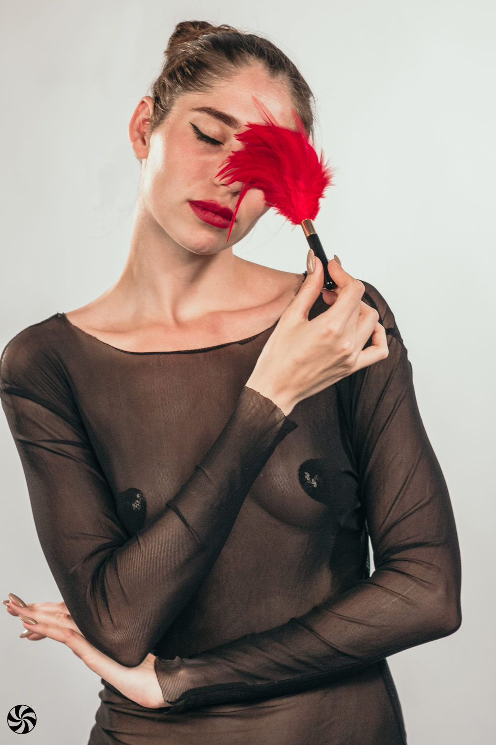 Π’ΠΈΠΊΠ»Π΅Ρ Burlesque Plume Red 1082-01lola