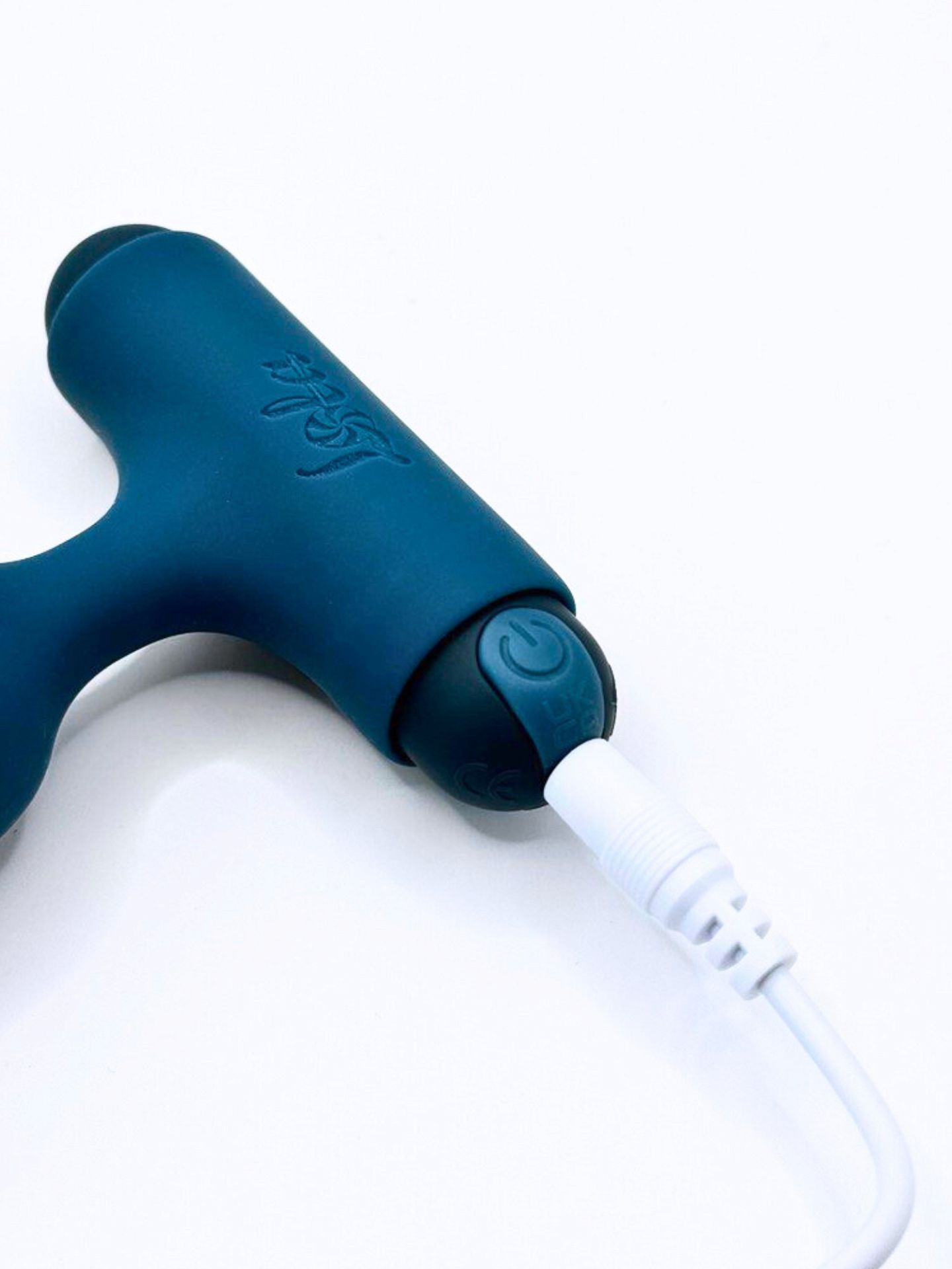 Анальная цепочка с перезаряжаемой вибропулей Spice it Up Excellence 2.0 8016-05lola