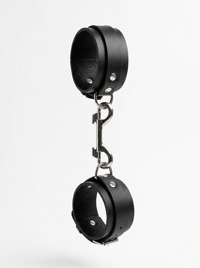 Наручники с двойным карабином Control 53028ars