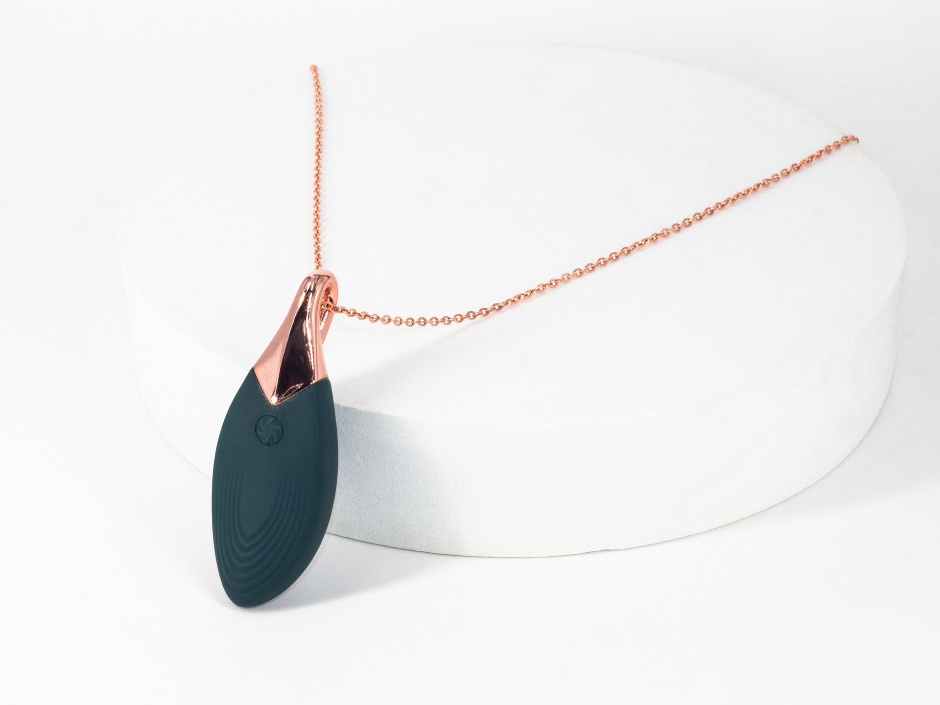 Вибро-кулон Liberty Leaf 9300-01lola