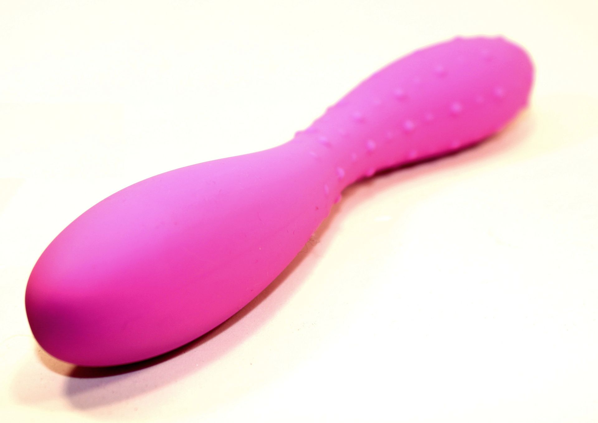Фаллоимитатор с двумя разными поверхностями розовый 47453-MM